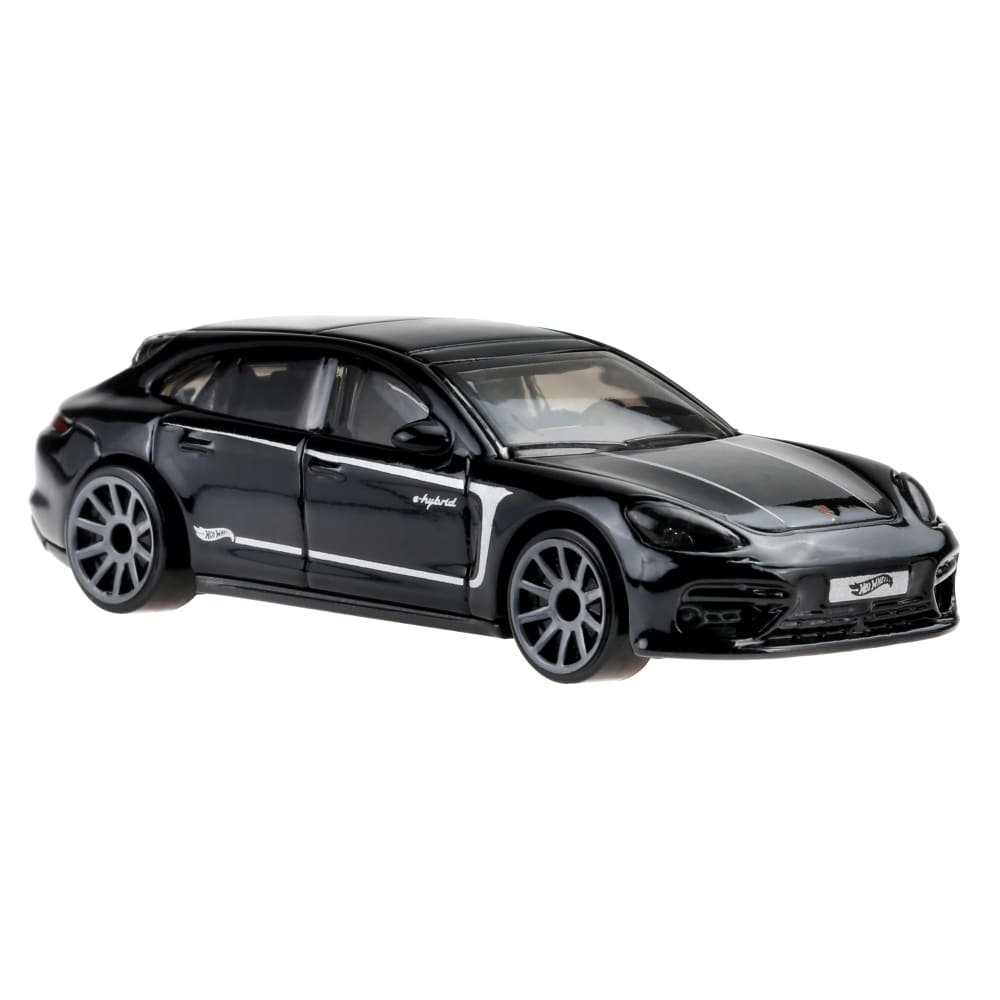 2022 Porsche Panamera Turbo S E-Hybrid Sport Turismo Black: Image 4