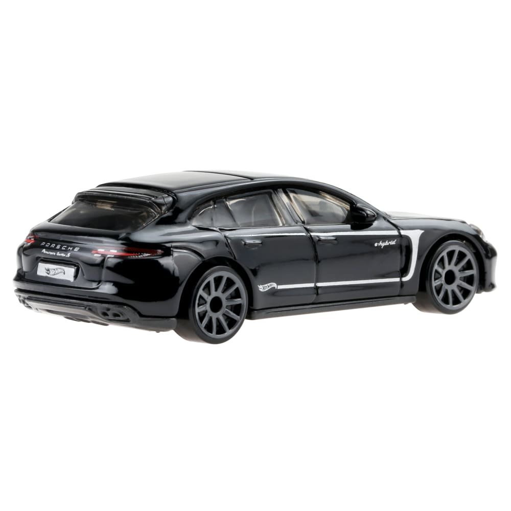 2022 Porsche Panamera Turbo S E-Hybrid Sport Turismo Black: Image 5