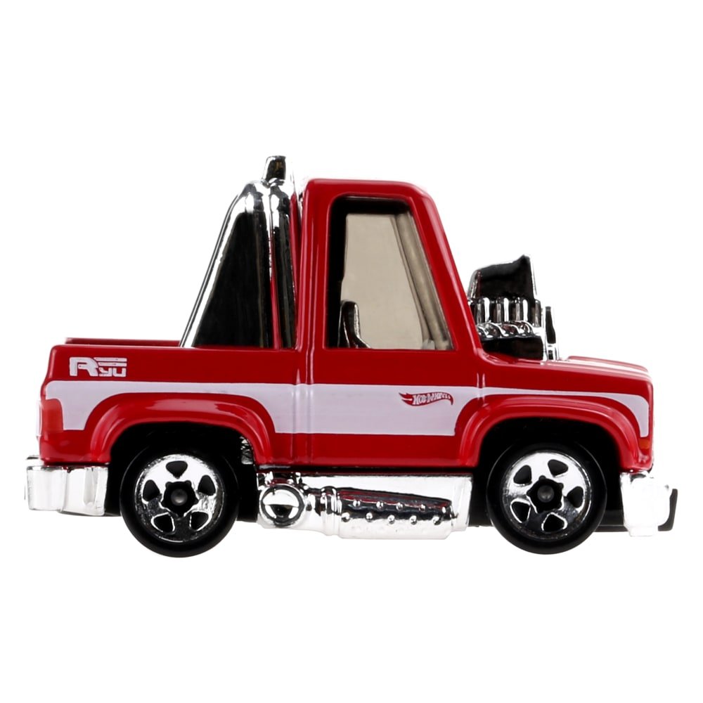 2022 Toon'd '83 Chevy Silverado Red: Image 6