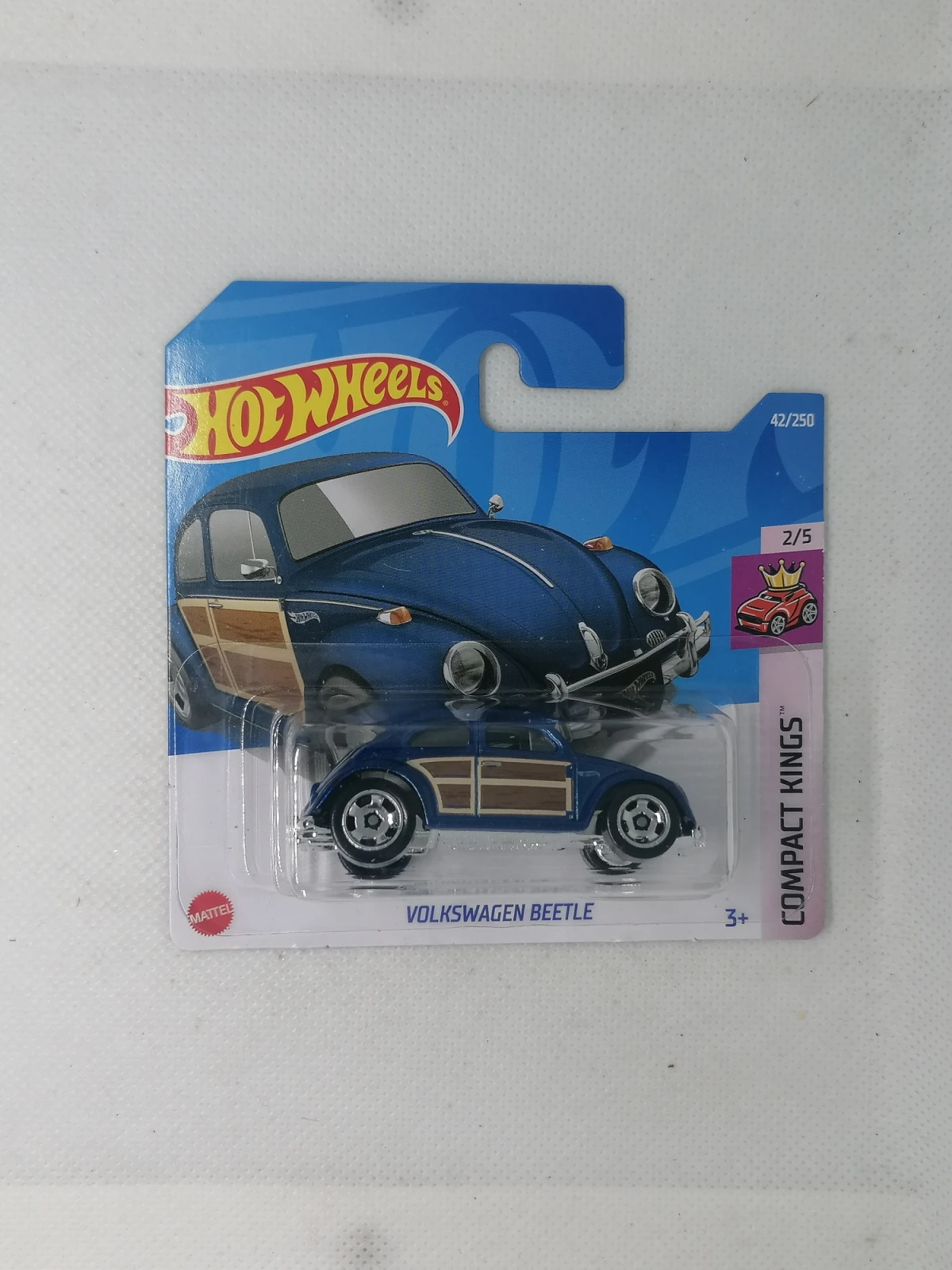 2022 Volkswagen Beetle Blue: Short: Image 2