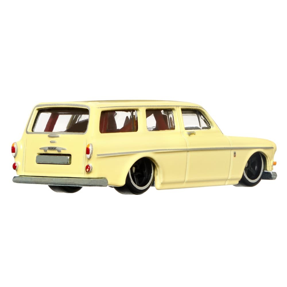 2022 Volvo P220 Amazon Estate Yellow: Image 6