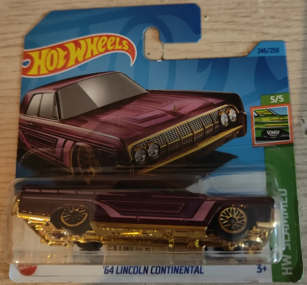 2023 64 Lincoln Continental Purple: Short: Image 3