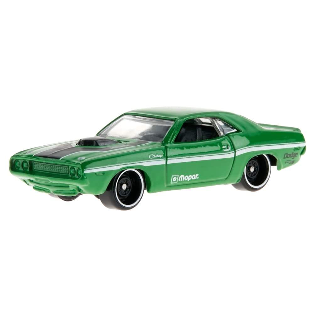 2023 70 Dodge Hemi Challenger Green: Image 3