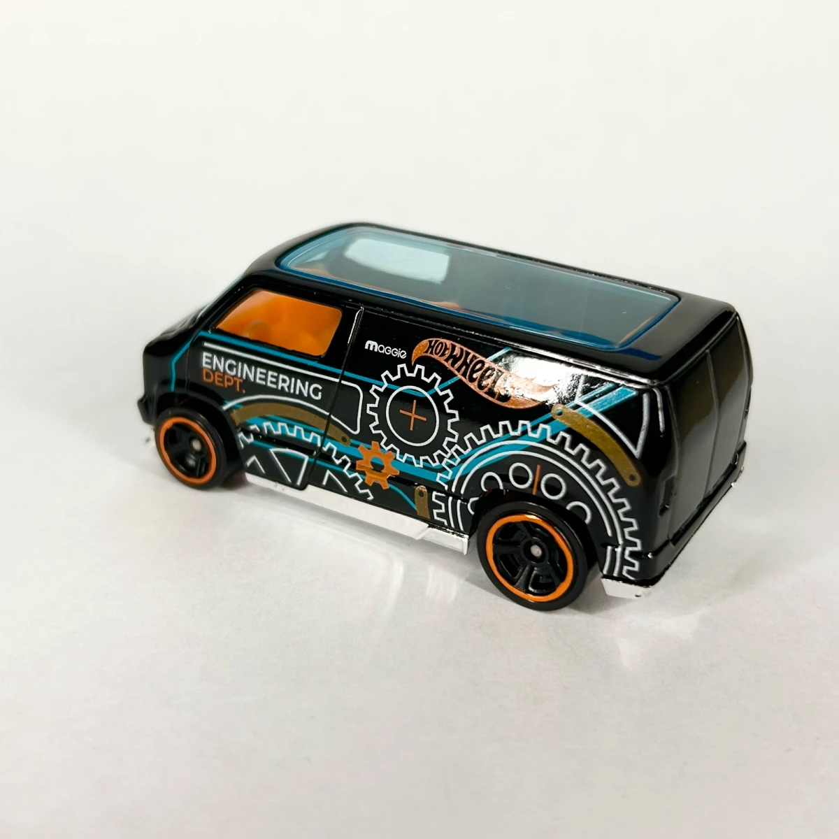 2023 77 Custom Dodge Van Black: No Package: Image 2