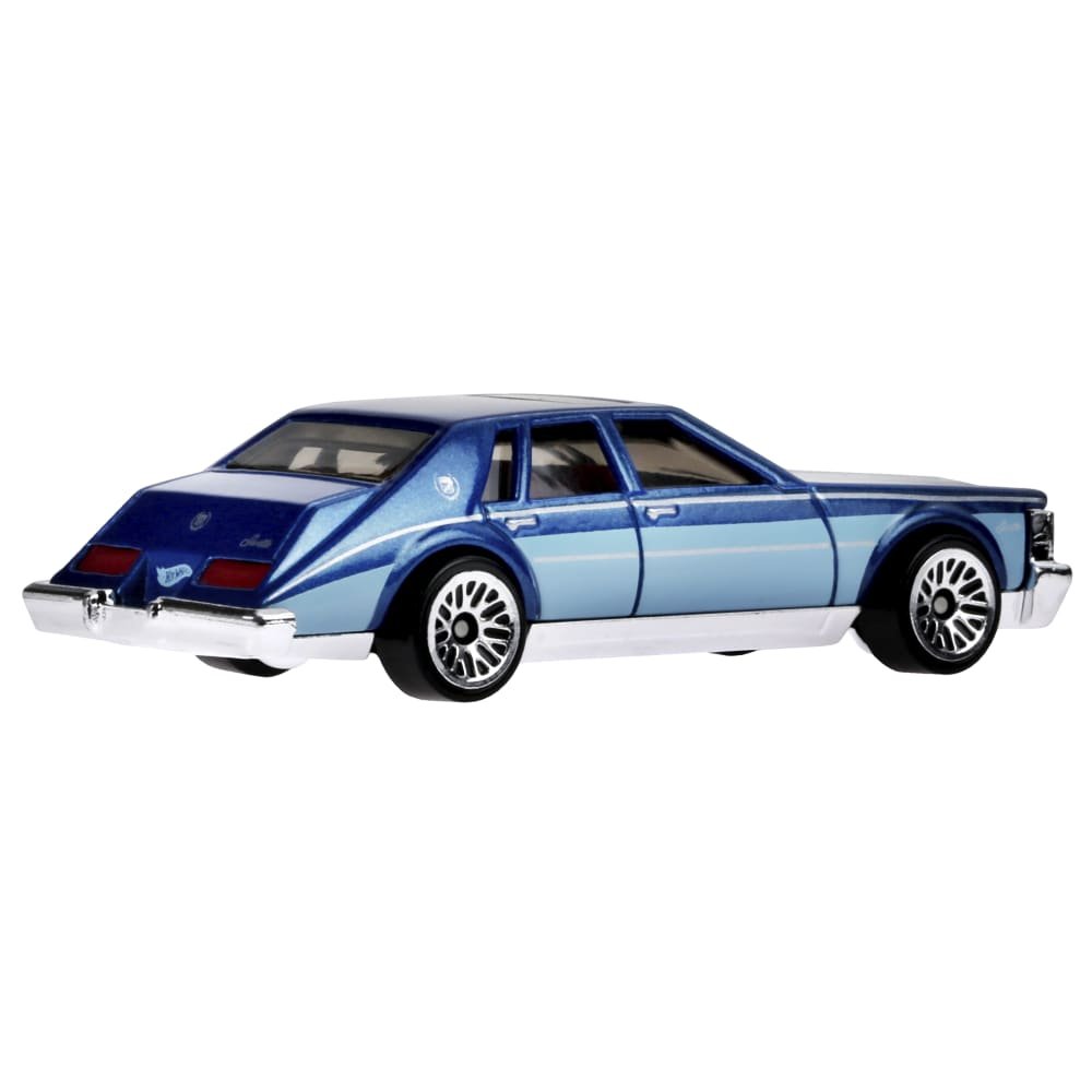 2023 82 Cadillac Seville Blue: Image 7