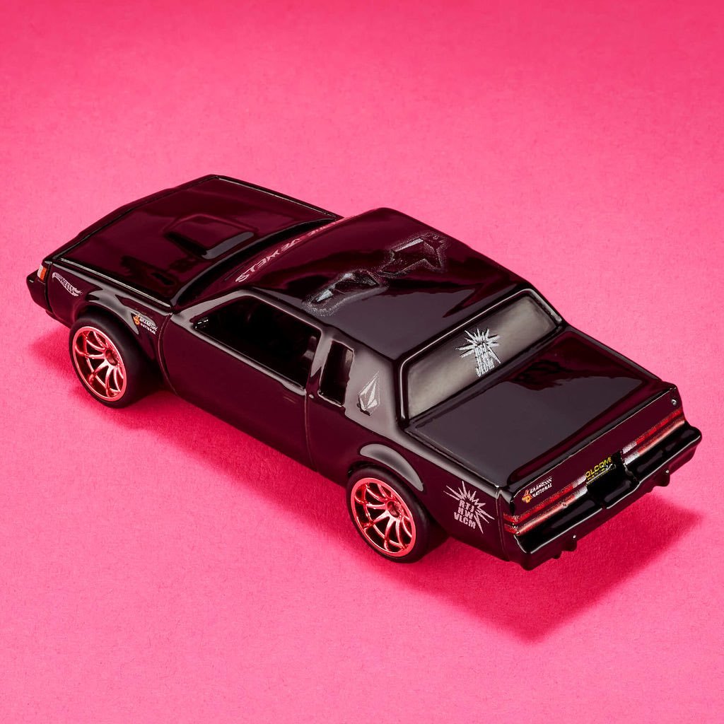 2023 87 Buick Regal GNX Black: Image 6