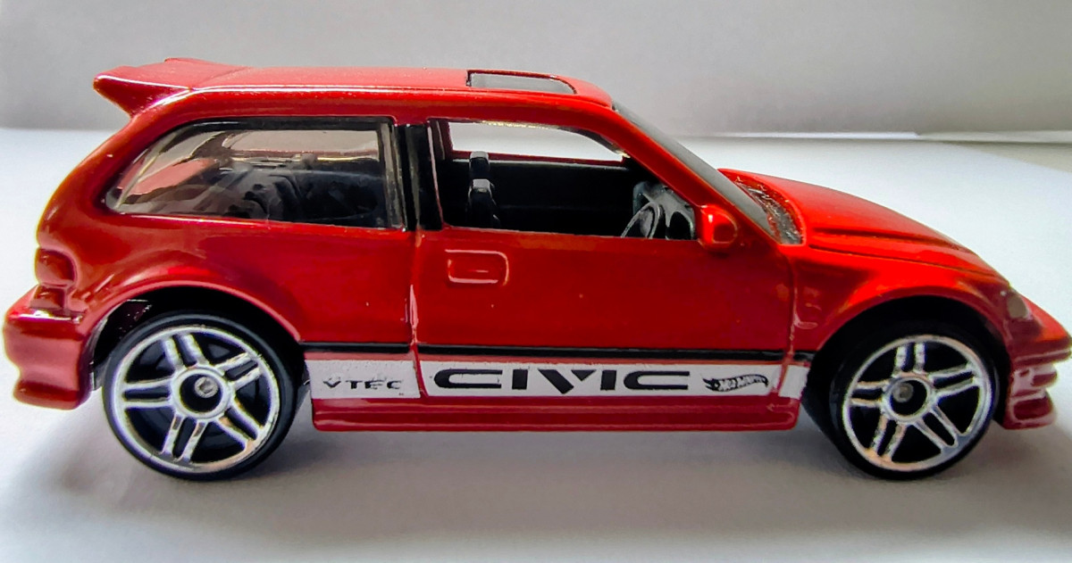 2023 90 Honda Civic EF Red: No Package: Image 4