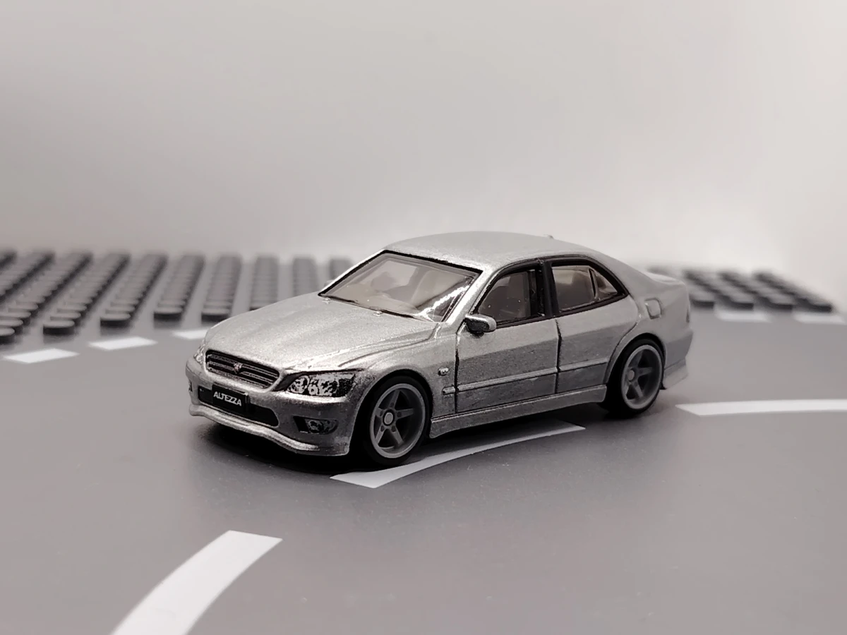 2023 98 Toyota Altezza Silver: No Package: Image 2