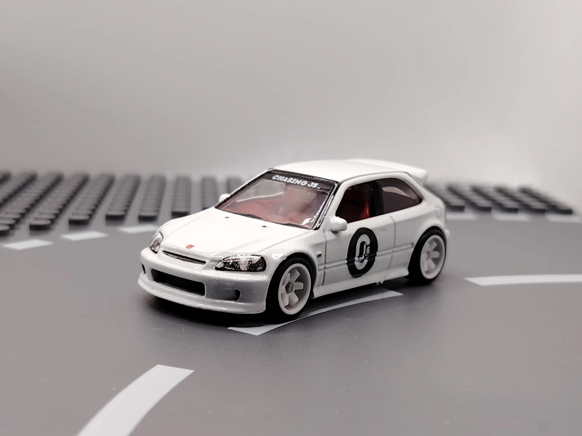 2023 99 Honda Civic Type R (EK9) White: No Package: Image 2