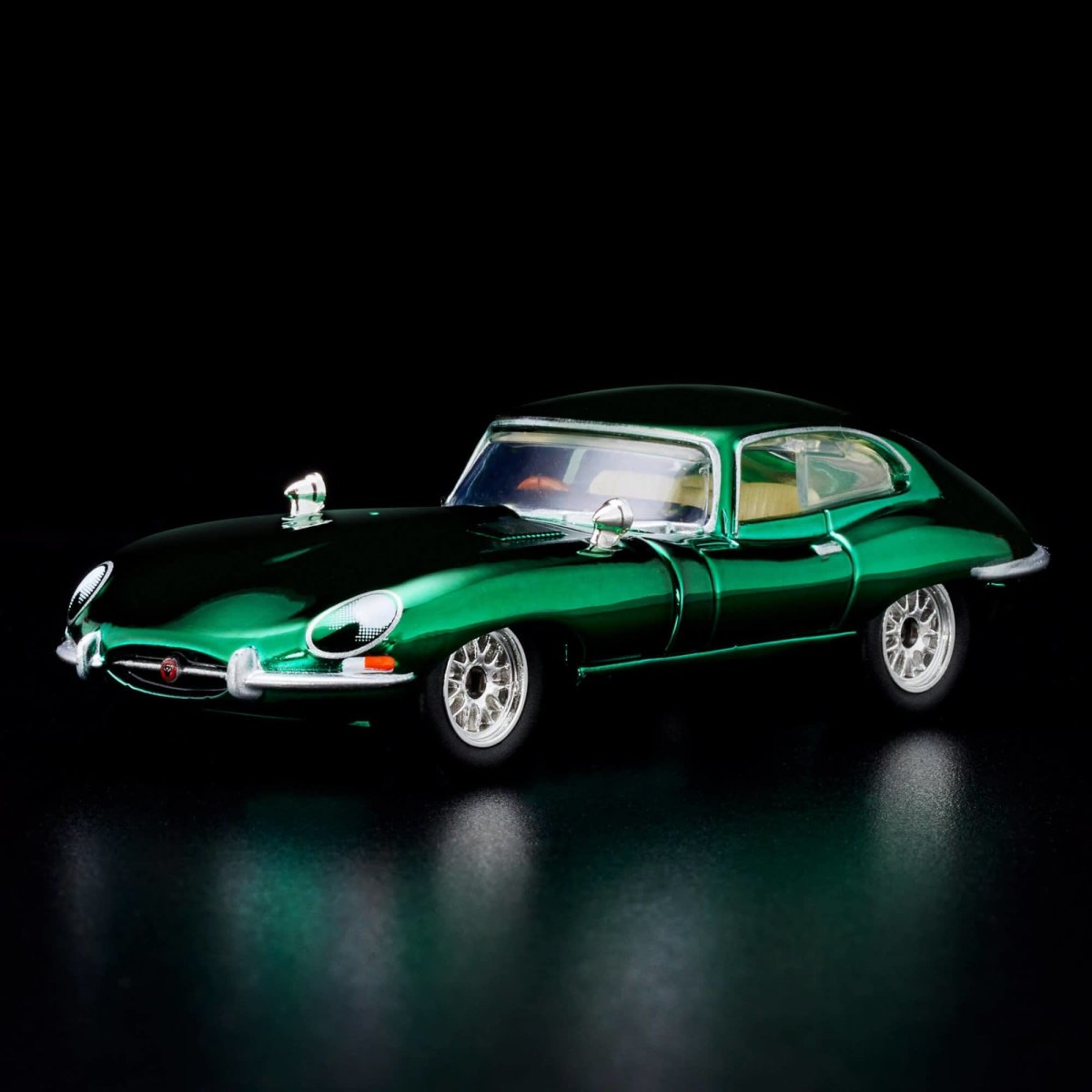 2023 1964 Jaguar E-Type Green: Image 8