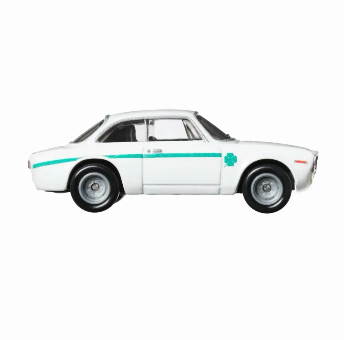 2023 Alfa Romeo Giulia Sprint GTA White: No Package: Image 6