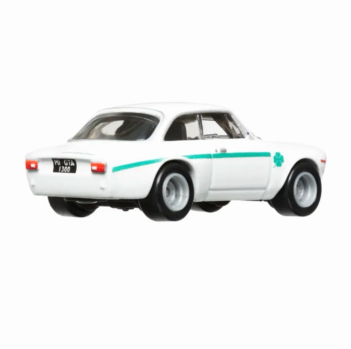 2023 Alfa Romeo Giulia Sprint GTA White: No Package: Image 4