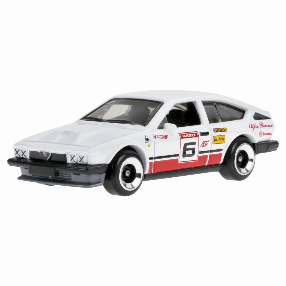 2023 Alfa Romeo GTV6 3.0 White: Image 9