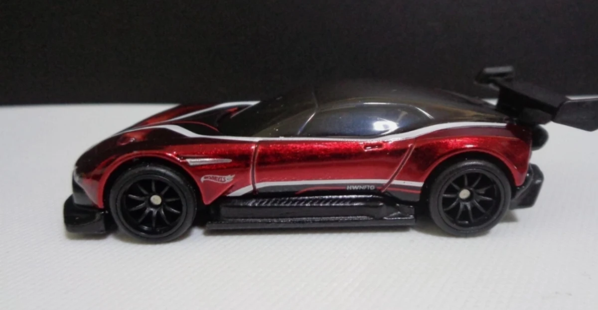 2023 Aston Martin Vulcan Red: No Package: Image 2