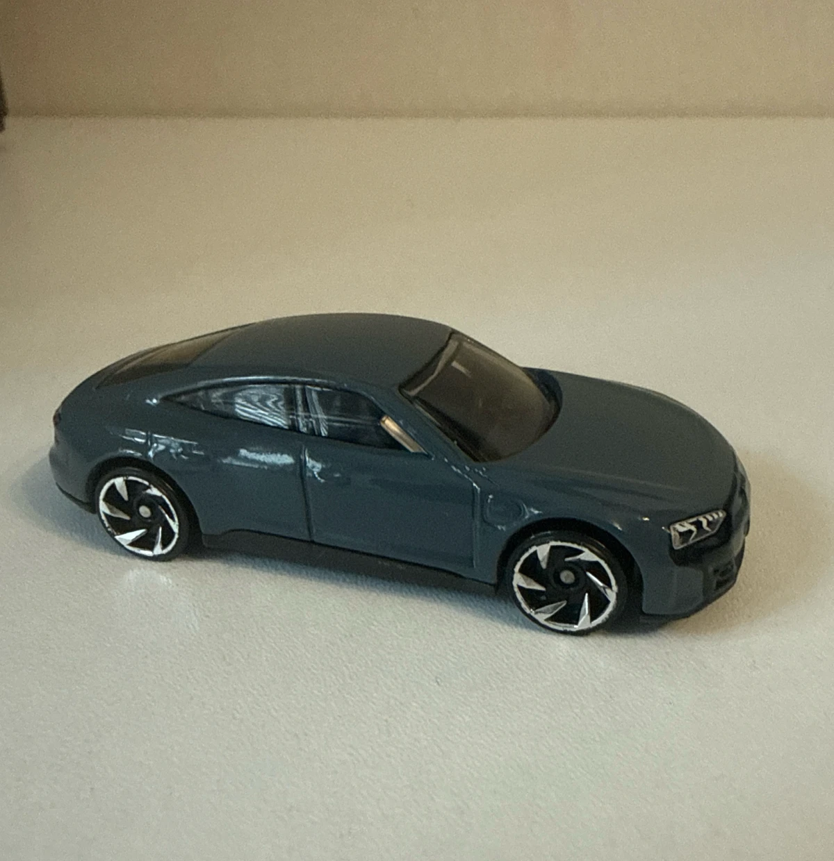 2023 Audi RS E-Tron GT Grey: No Package: Image 2