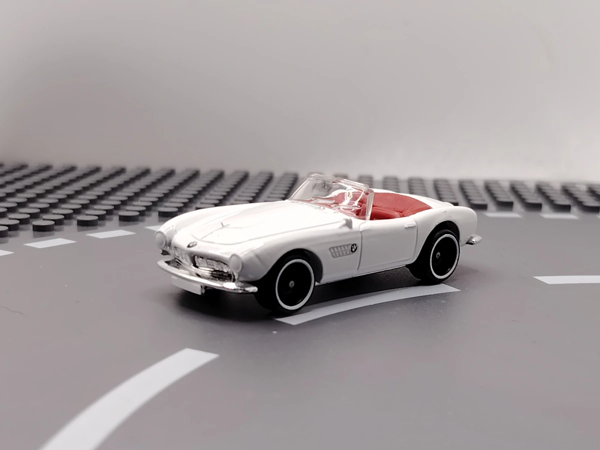 2023 BMW 507 White: No Package: Image 2