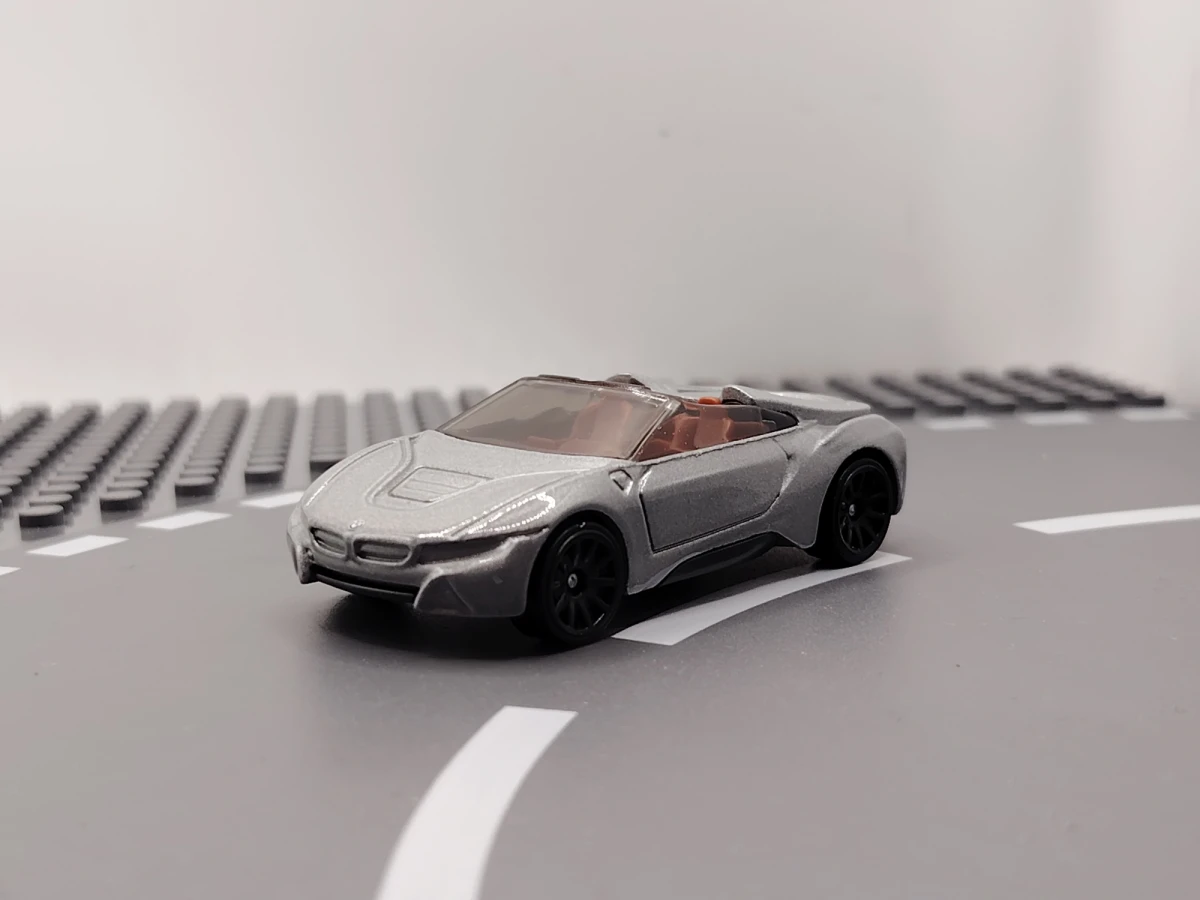2023 BMW I8 Roadster Grey: No Package: Image 2