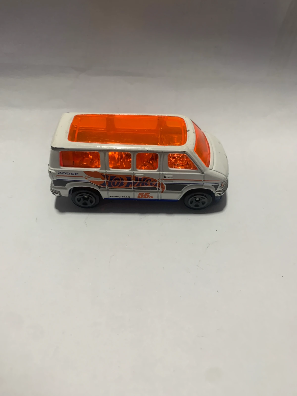 2023 Dodge Van White: No Package: Image 4