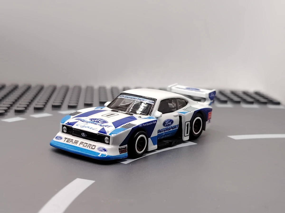 2023 Ford Capri Gr.5 White: No Package: Image 2