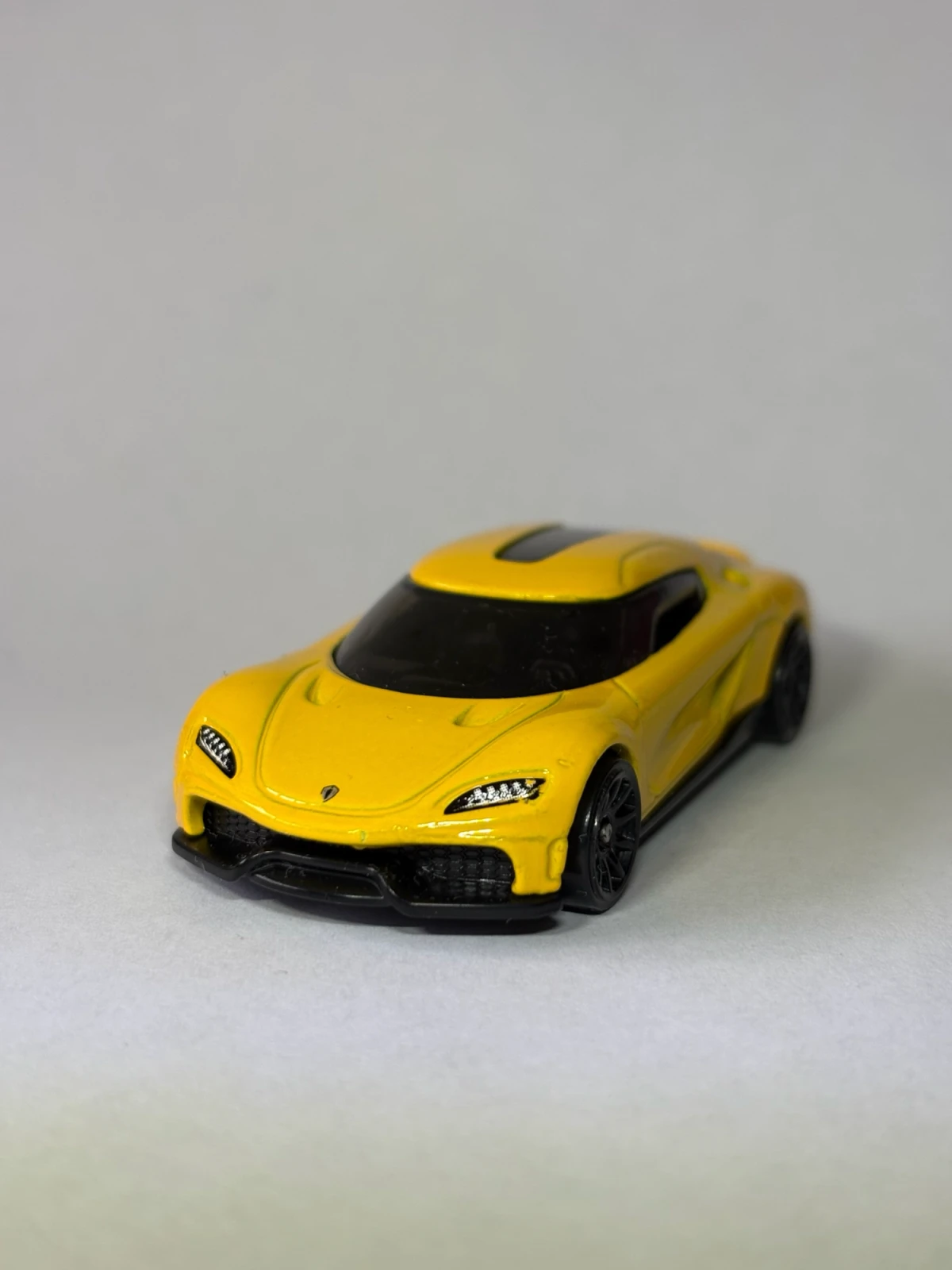 2023 Koenigsegg Gemera Yellow: No Package: Image 3