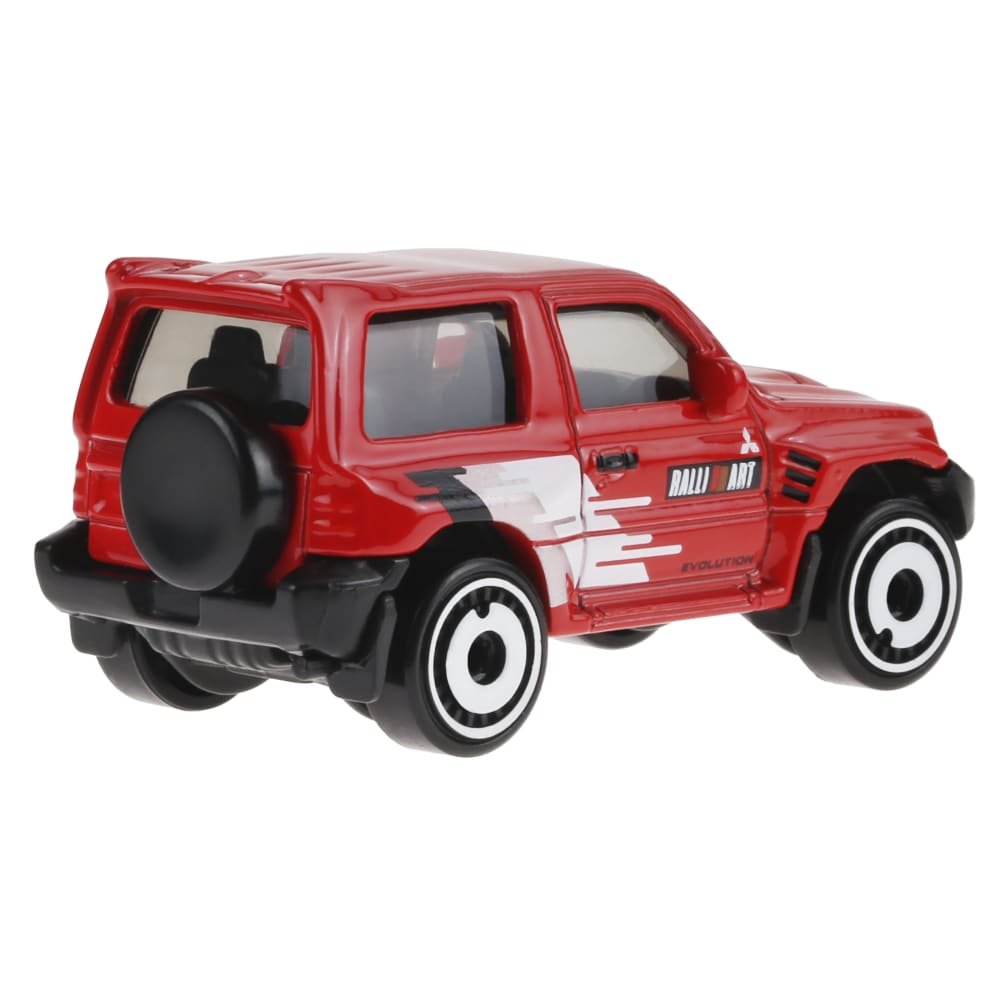 2023 Mitsubishi Pajero Evolution Red: Image 7