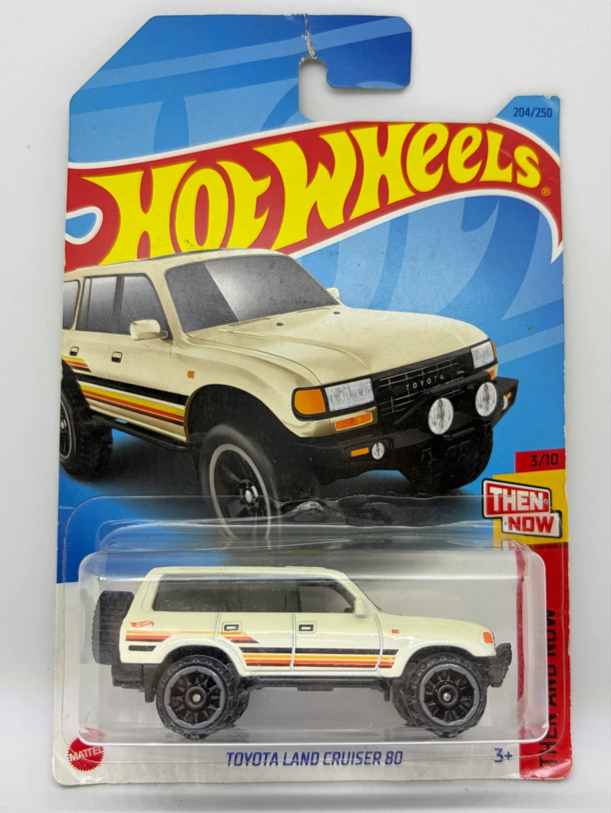2023 Toyota Land Cruiser 80 White: Long (INT): Image 2
