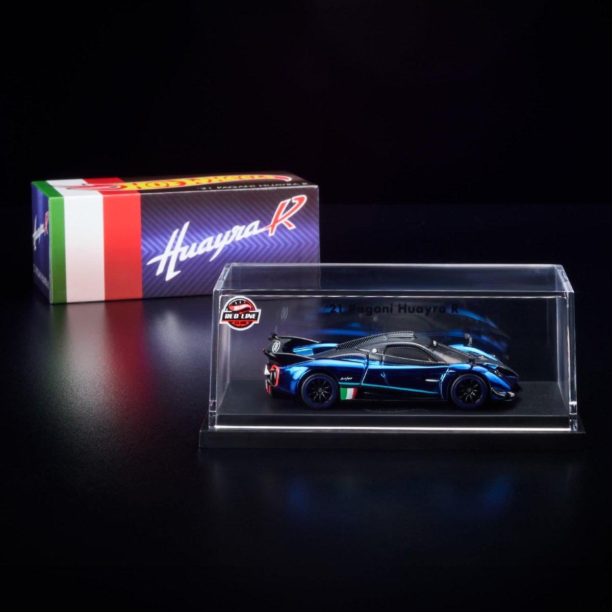 2024 21 Pagani Huayra R Blue: Image 2