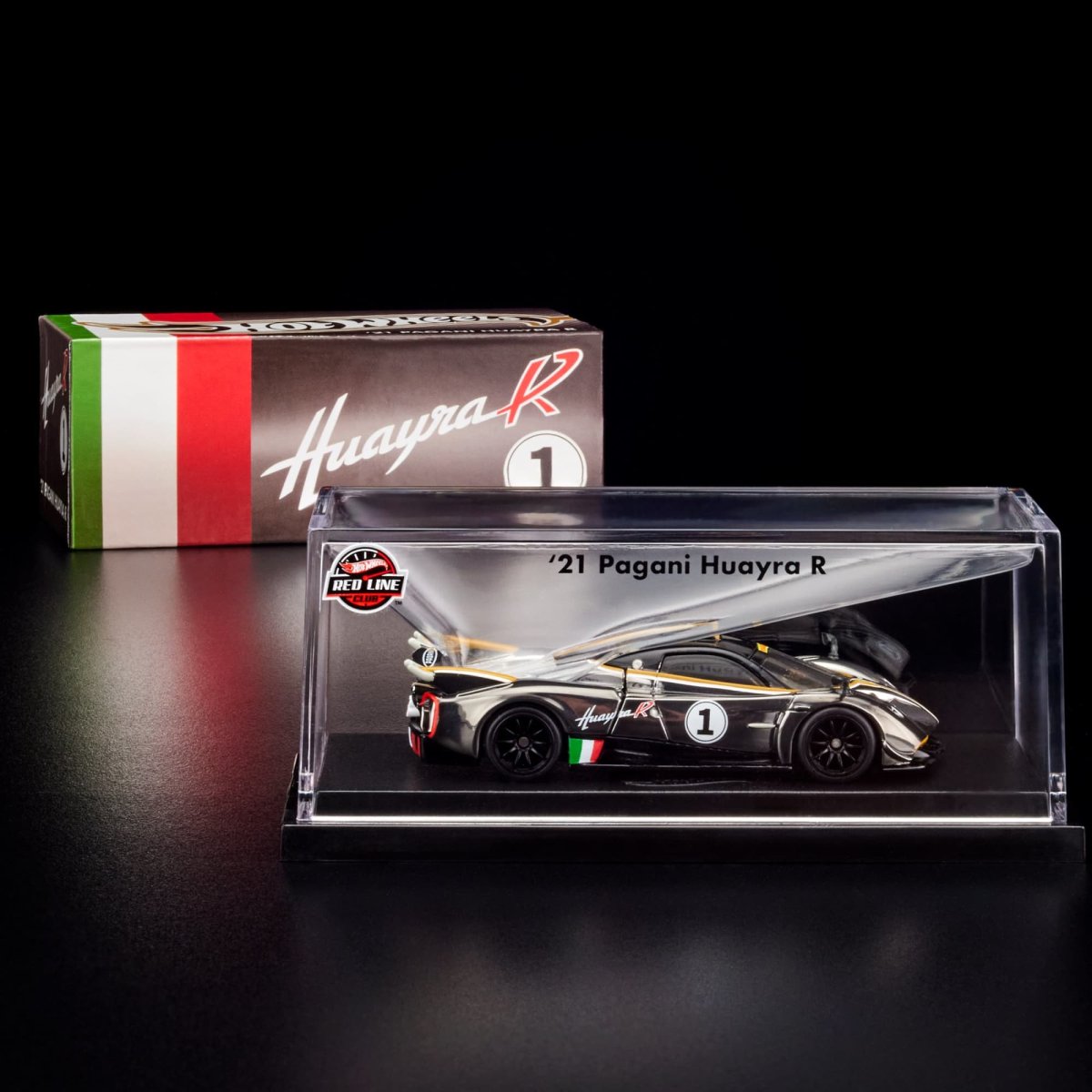 2024 21 Pagani Huayra R Grey: Image 12