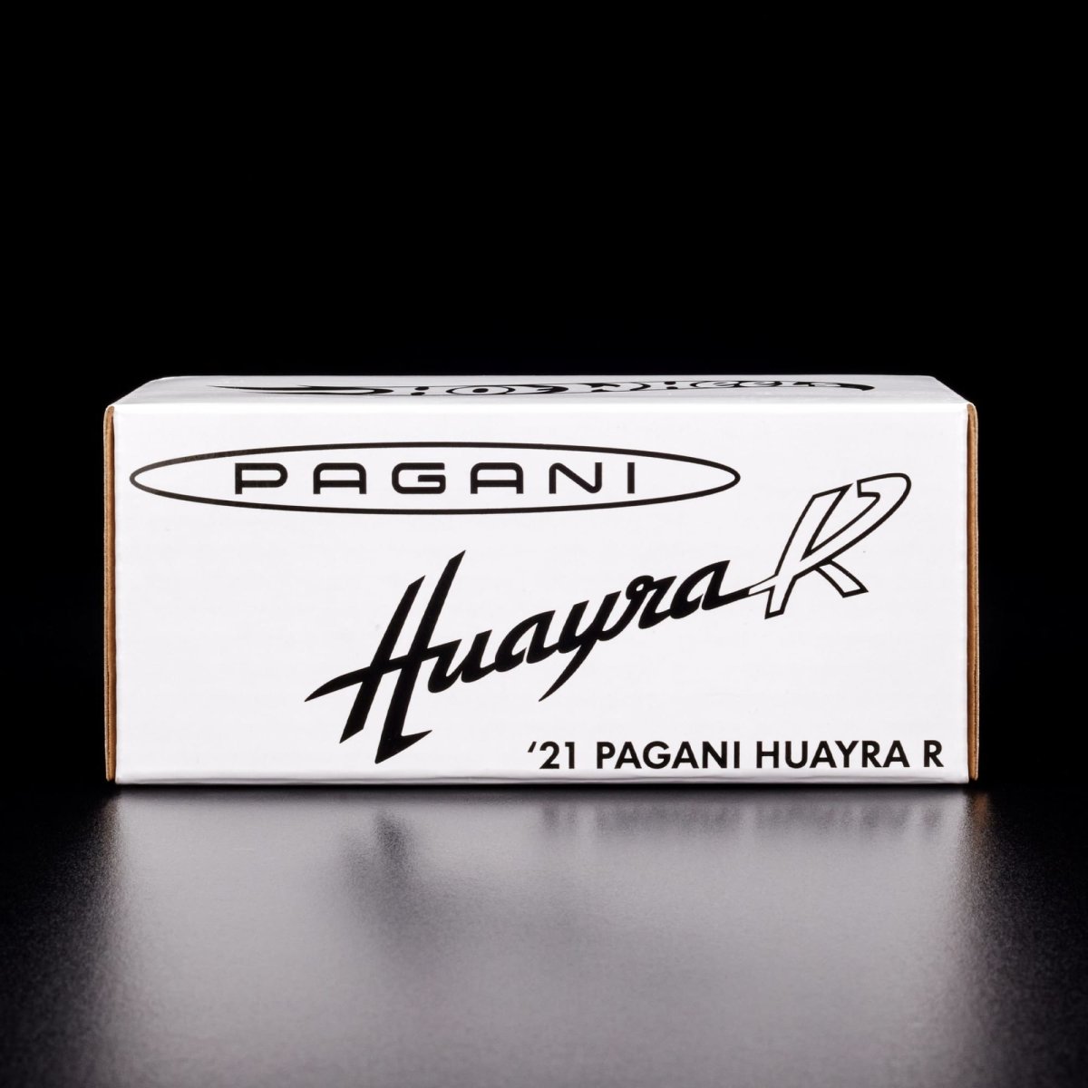 2024 21 Pagani Huayra R Grey: Image 13