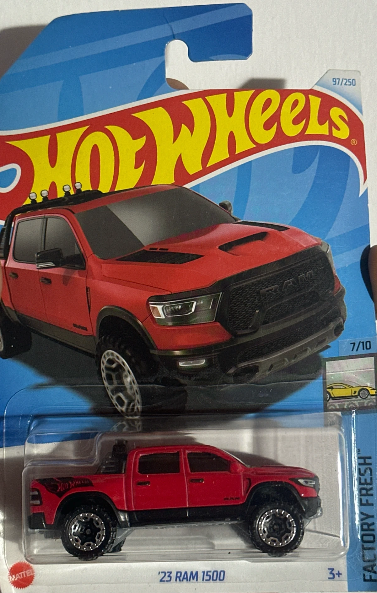 2024 23 RAM 1500 Red: Long (INT): Image 3