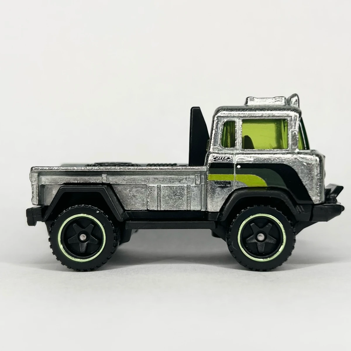 2024 57 Jeep FC ZAMAC: No Package: Image 7