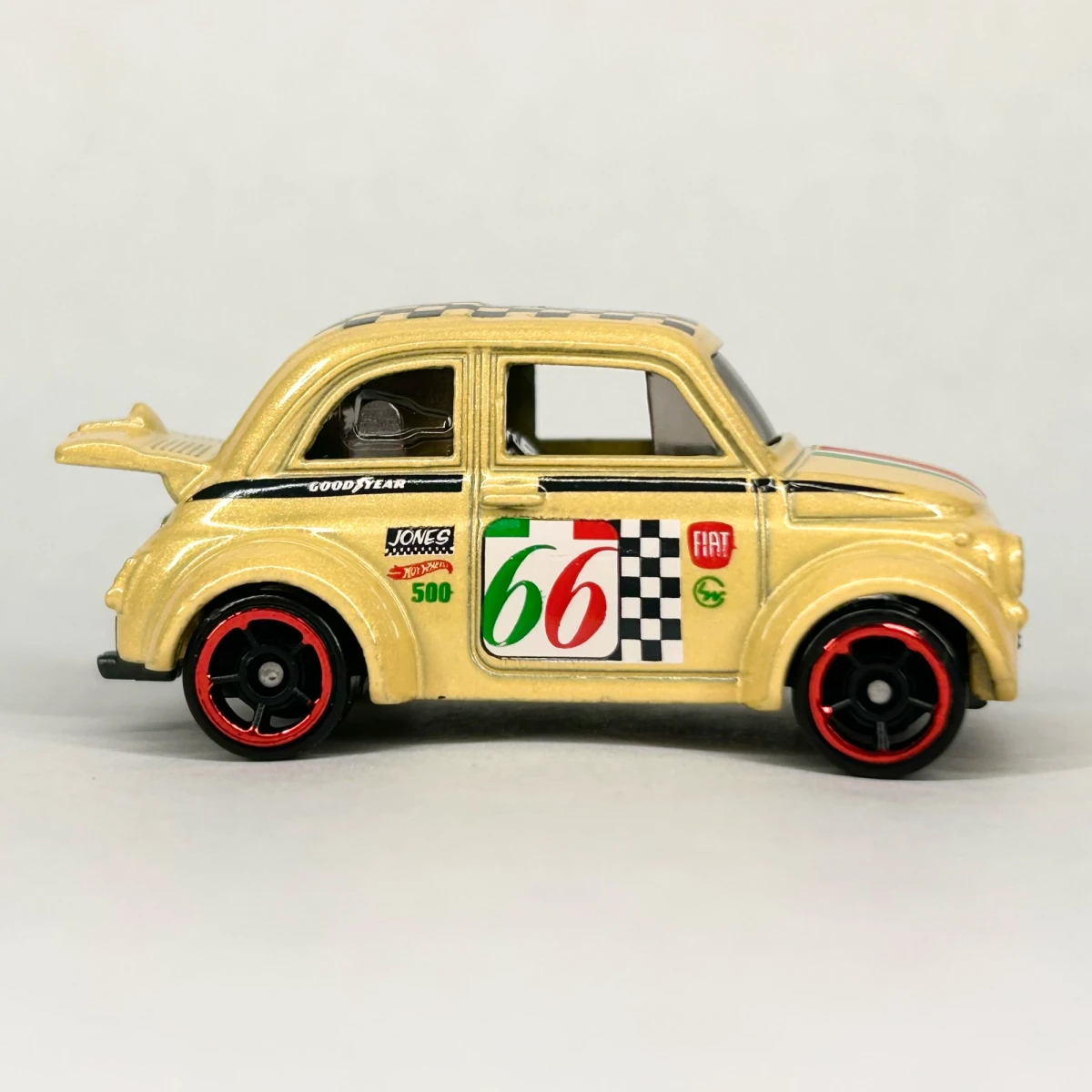 2024 60s Fiat 500D Modificado Yellow: No Package: Image 3