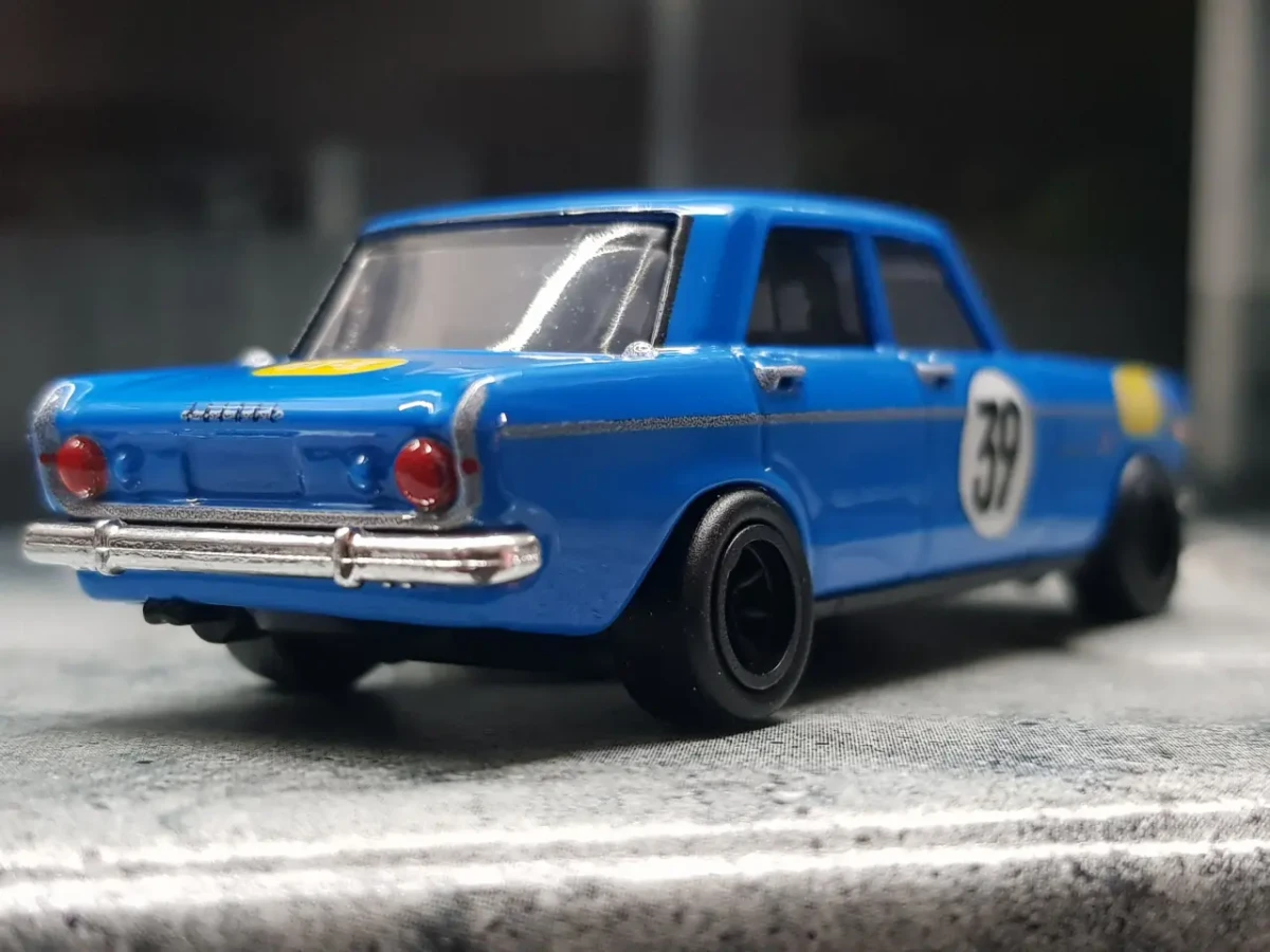 2024 64 Prince Skyline GT Blue: No Package: Image 2