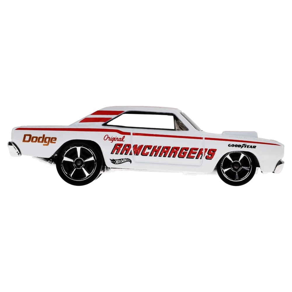 2024 68 Dodge Dart White: Image 3