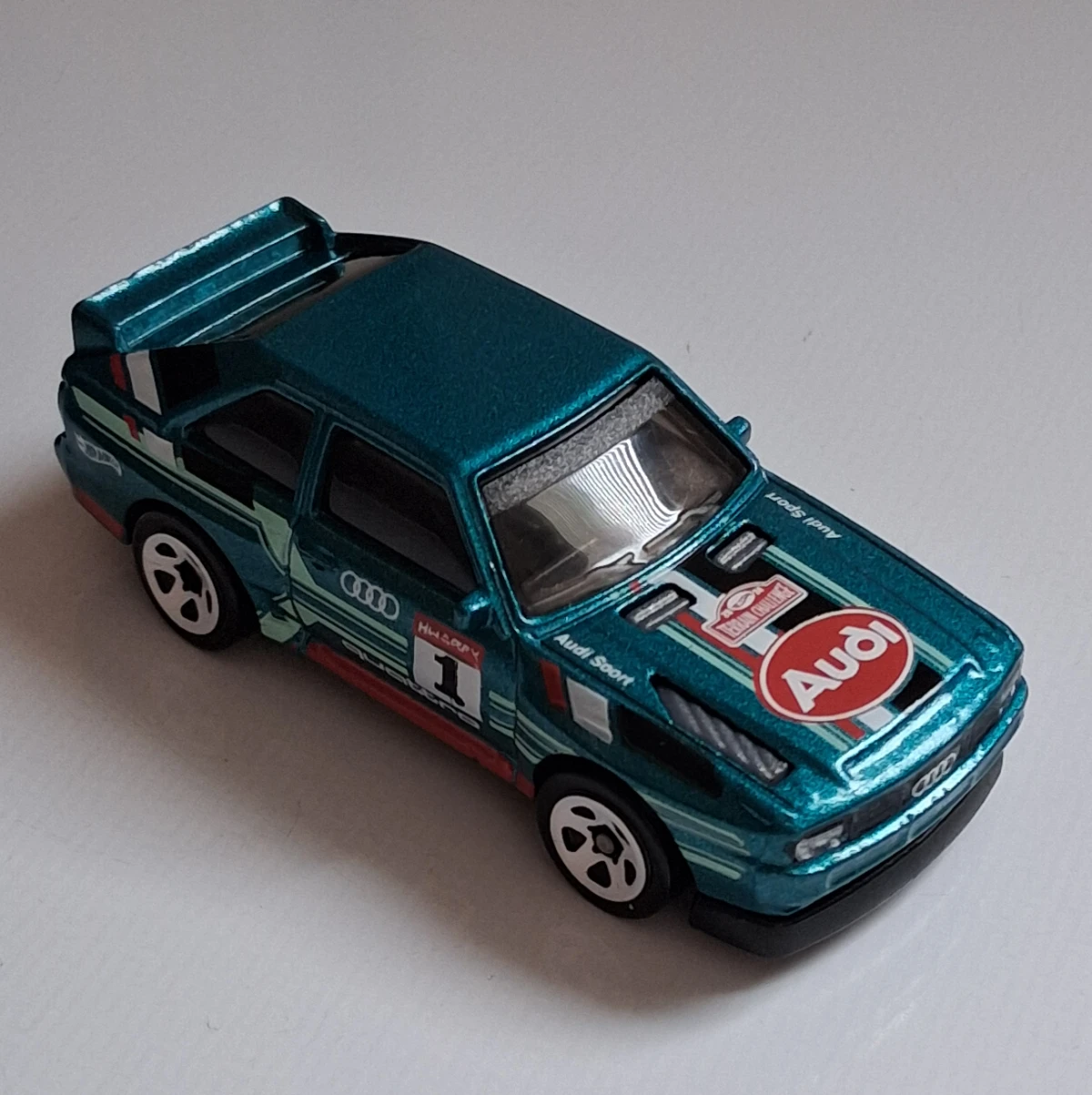 2024 84 Audi Sport Quattro Green: No Package: Image 3