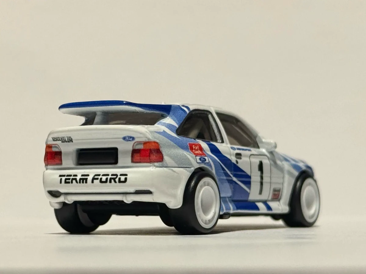 2024 87 Ford Sierra Cosworth & '93 Ford Escort RS Cosworth White: No Package: Image 4