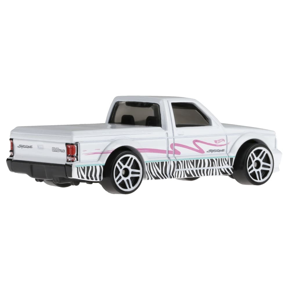 2024 91 GMC Syclone White: Image 5