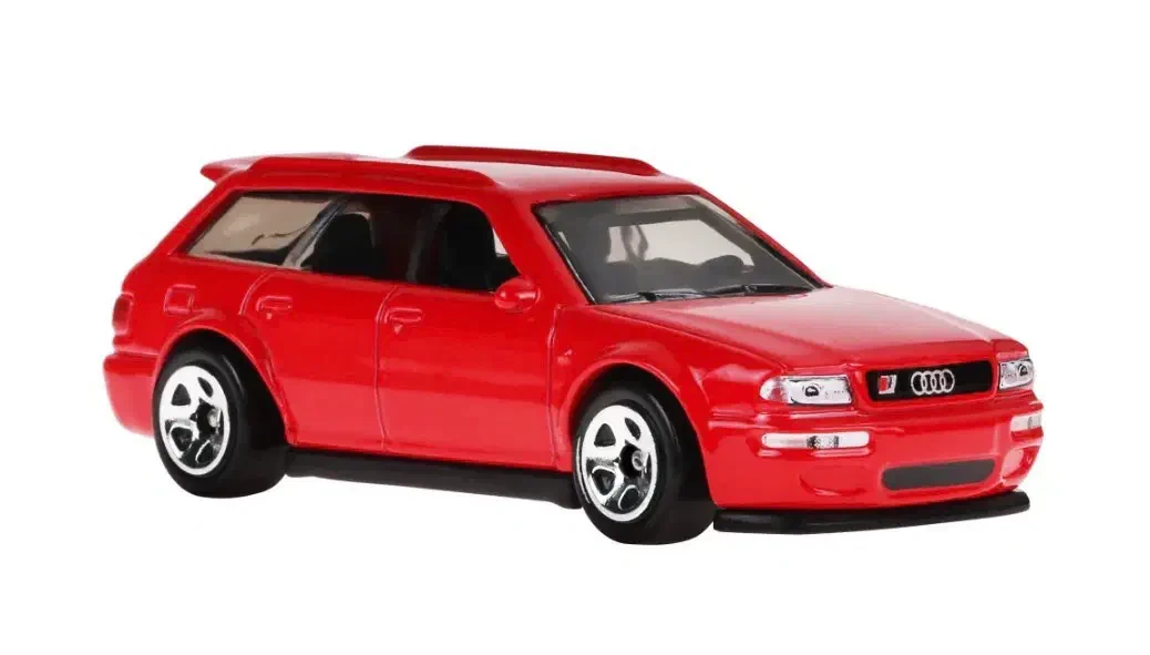 2024 94 Audi Avant RS2 Red: No Package: Image 5