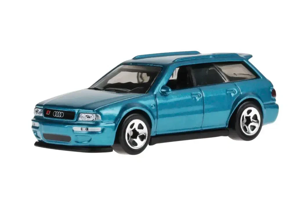 2024 94 Audi Avant RS2 Green: No Package: Image 3