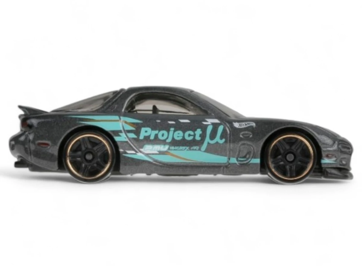 2024 95 Mazda RX-7 Grey: No Package: Image 2