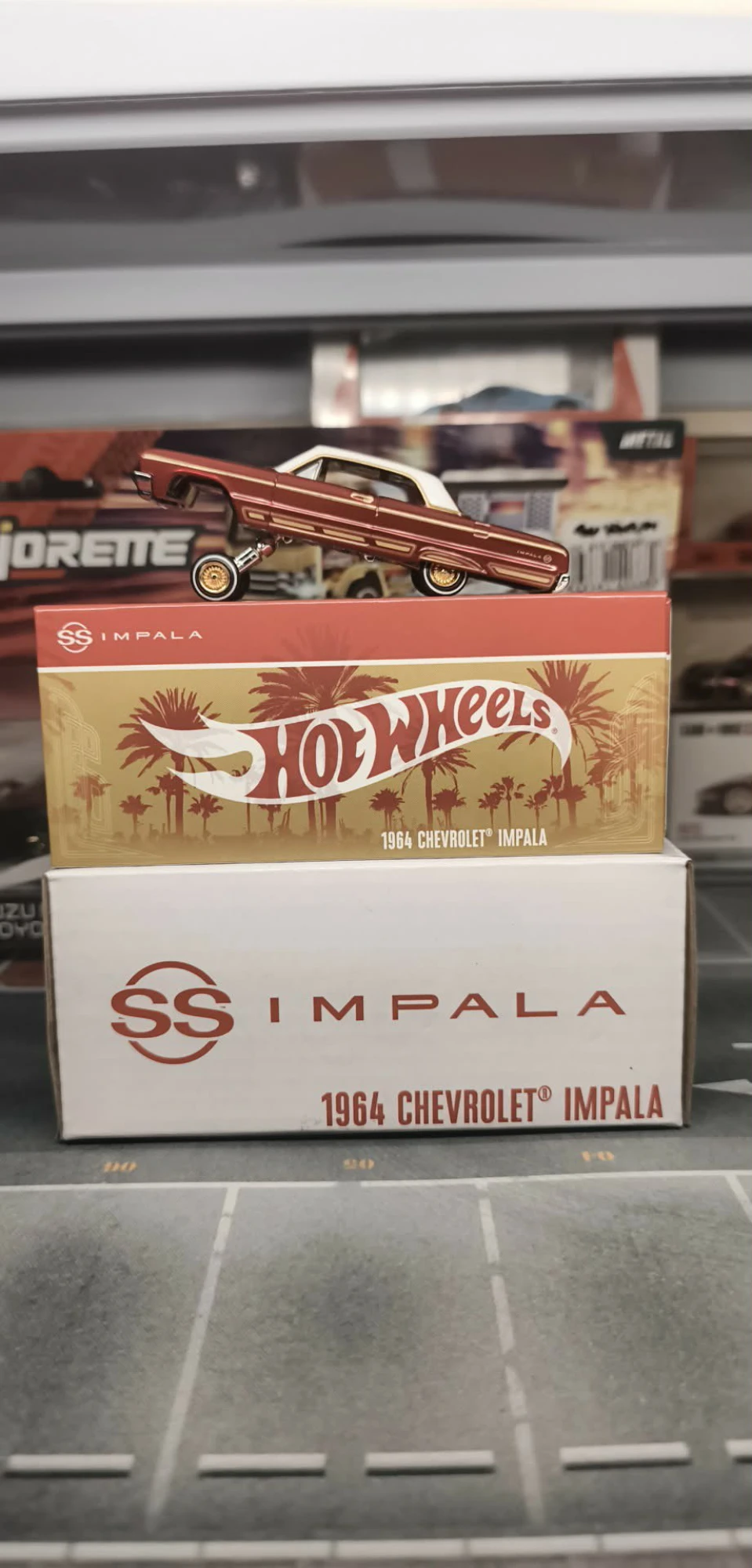 2024 1964 Chevy Impala Red: Long (US): Image 2