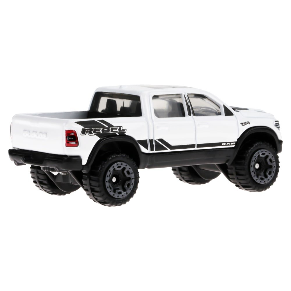 2024 2020 RAM 1500 Rebel White: Image 6