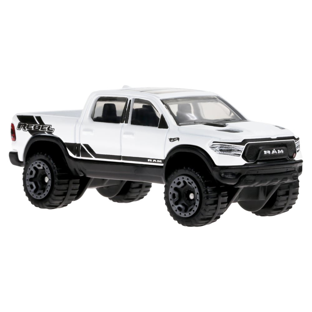 2024 2020 RAM 1500 Rebel White: Image 5