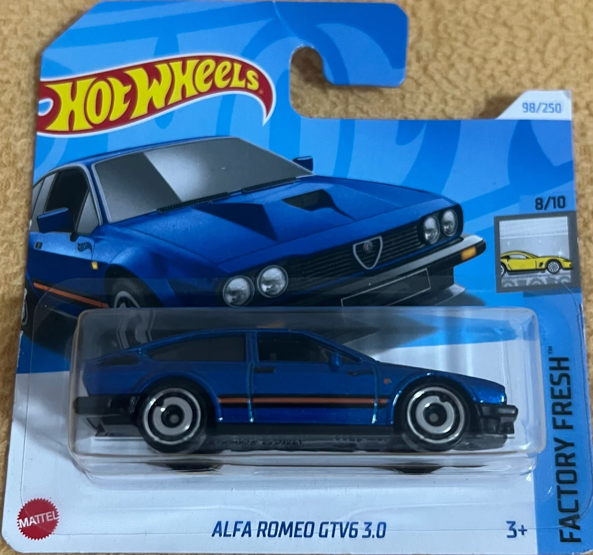 2024 Alfa Romeo GTV6 3.0 Blue: Short: Image 2