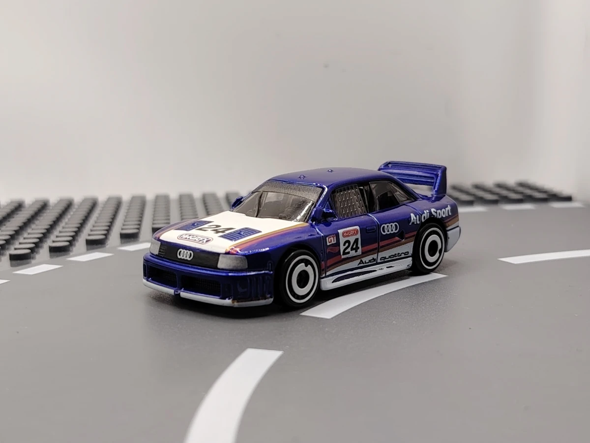 2024 Audi 90 Quattro Blue: No Package: Image 4