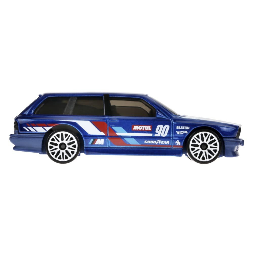 2024 BMW M3 Wagon Blue: Image 5