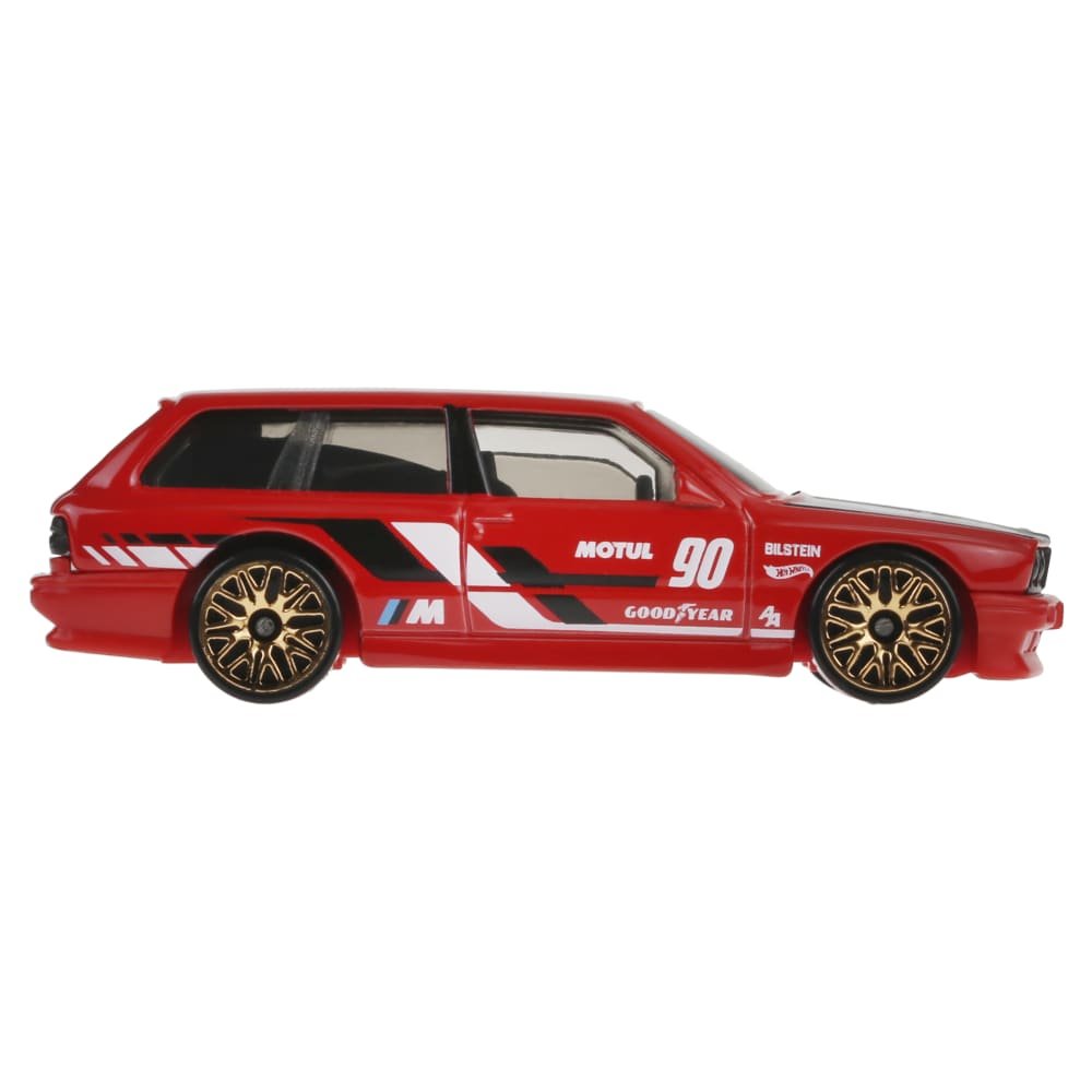 2024 BMW M3 Wagon Red: Image 8