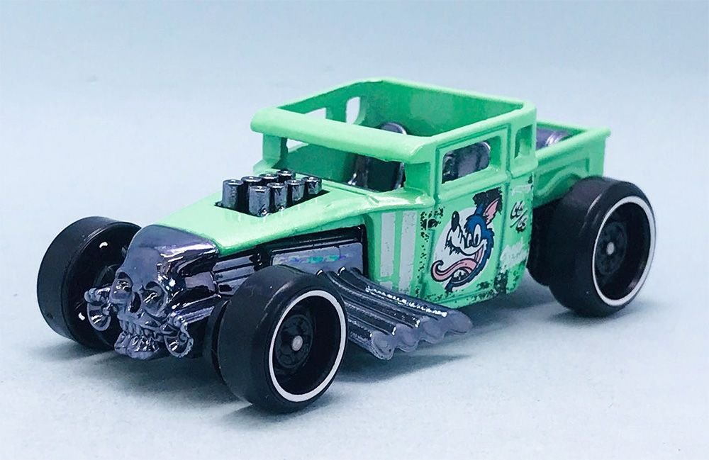 Hot Wheels Bone Shaker