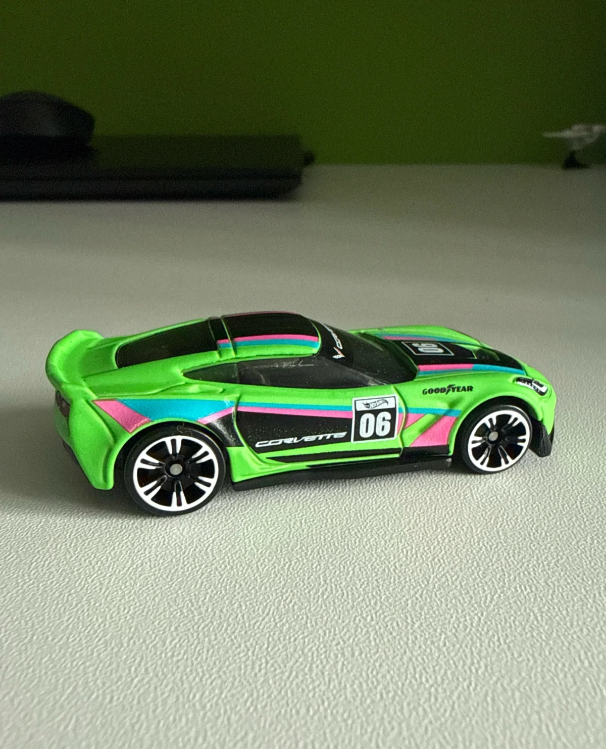 2024 Corvette C7 Z06 Green: No Package: Image 2