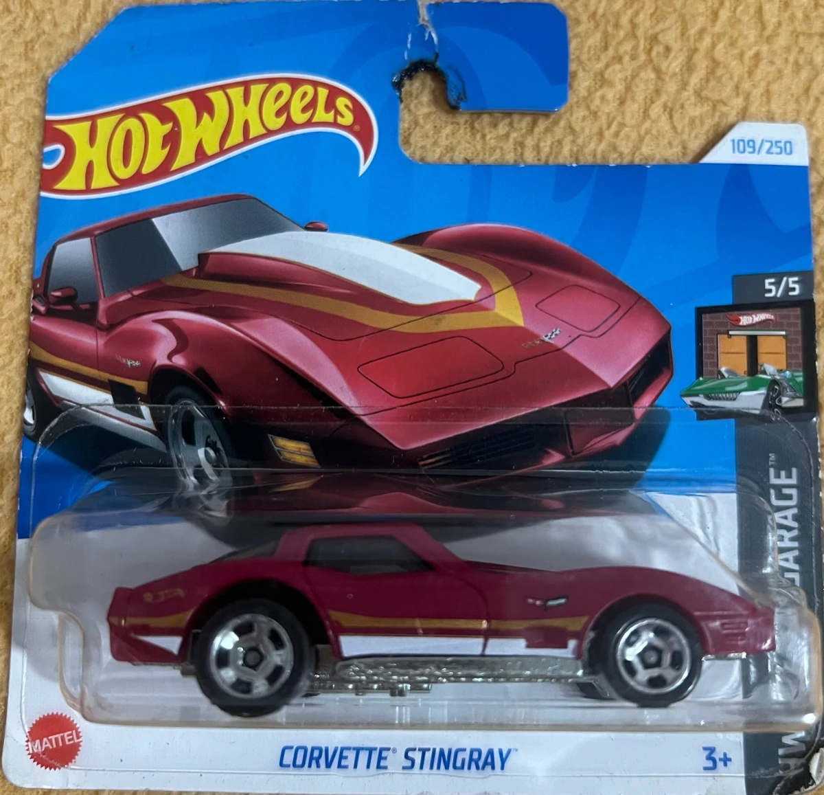 2024 Corvette Stingray Red: Short: Image 2